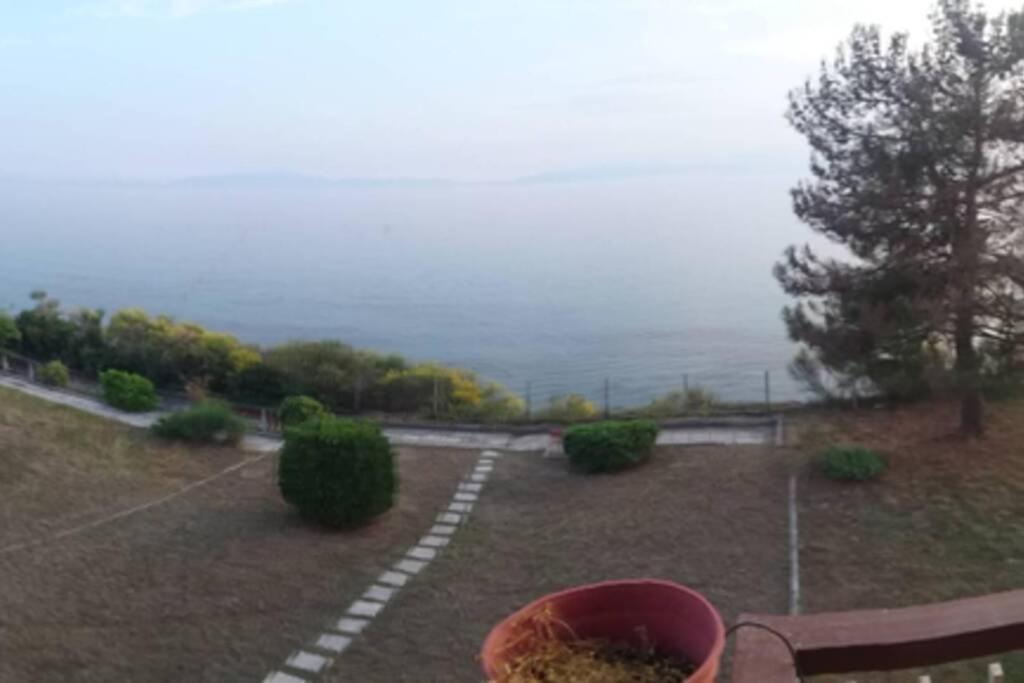 Appartamento Sunshine House Offering Spectacular Views To Olymp A Nea Iraklia Esterno foto