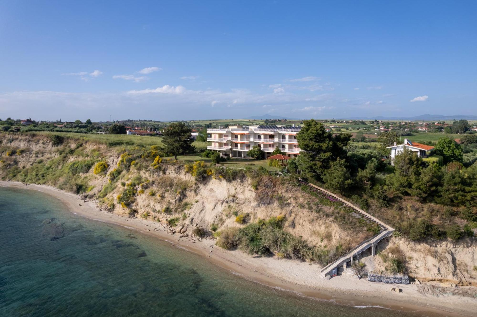 Appartamento Sunshine House Offering Spectacular Views To Olymp A Nea Iraklia Esterno foto