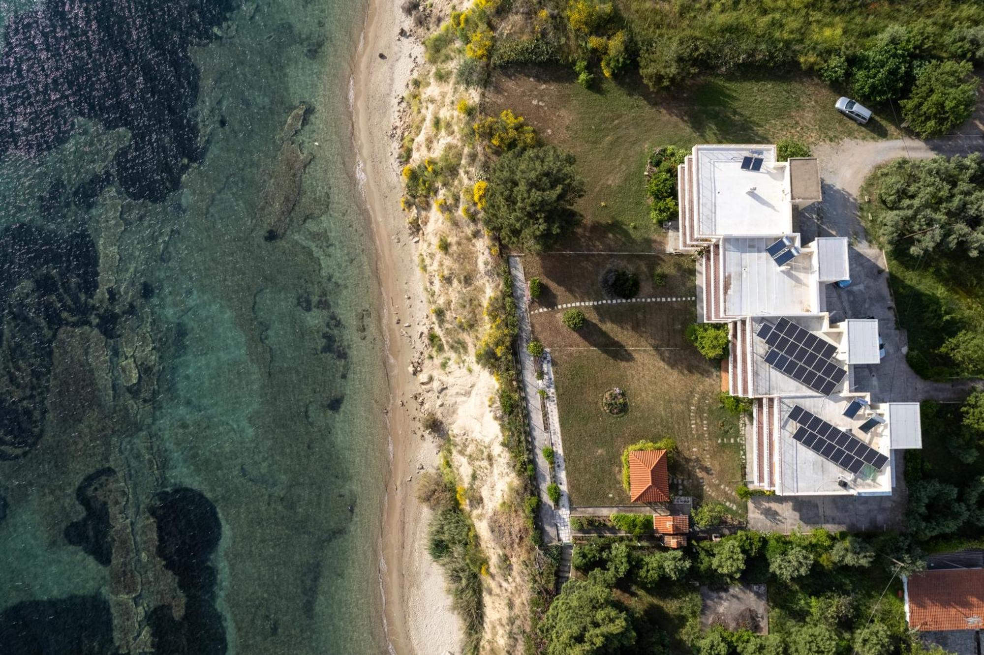 Appartamento Sunshine House Offering Spectacular Views To Olymp A Nea Iraklia Esterno foto