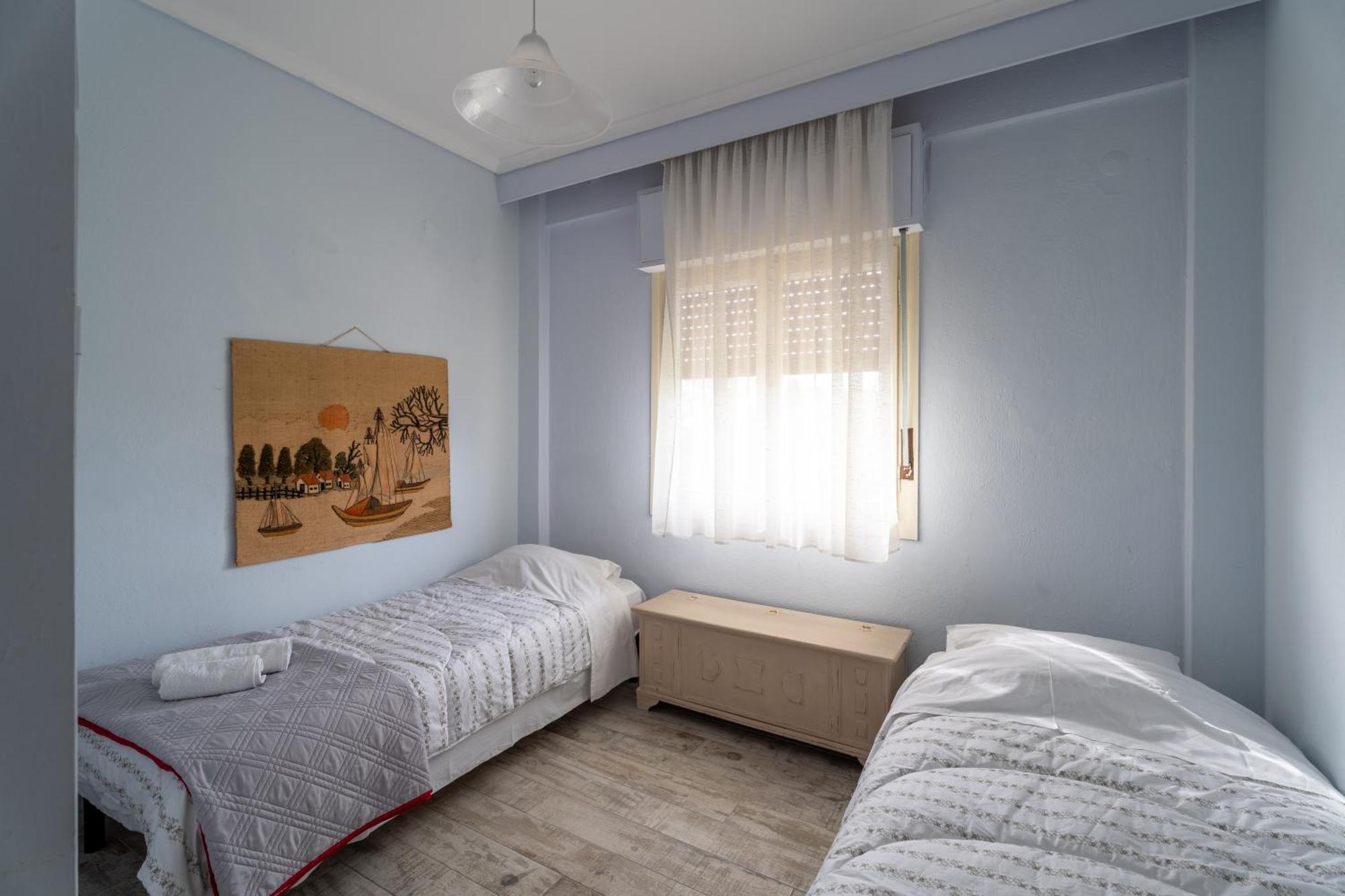 Appartamento Sunshine House Offering Spectacular Views To Olymp A Nea Iraklia Esterno foto