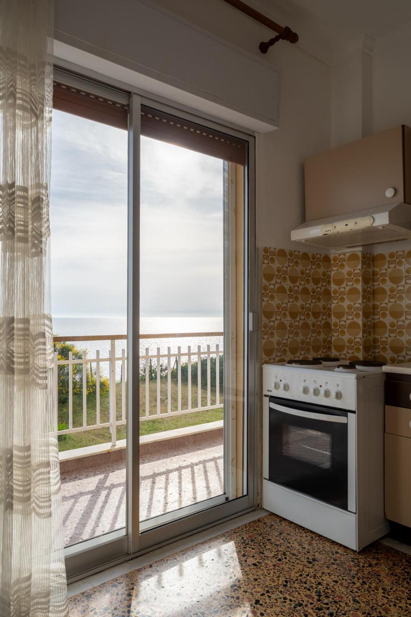 Appartamento Sunshine House Offering Spectacular Views To Olymp A Nea Iraklia Esterno foto